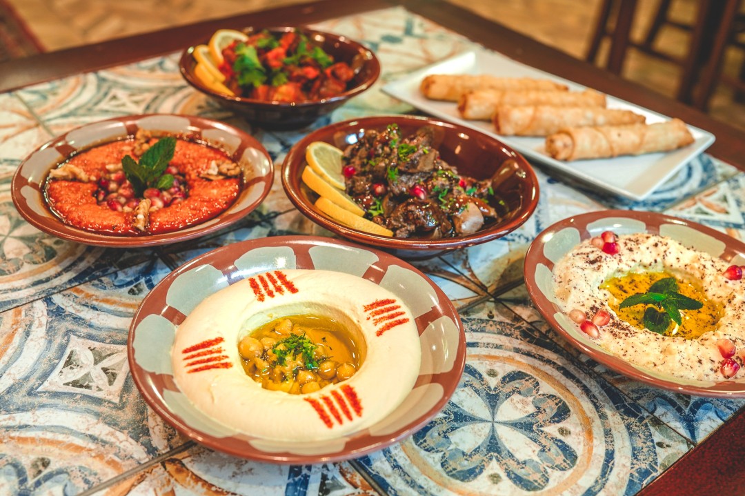 eastern dishes, eastern flavors, lebanese restaurant budapest